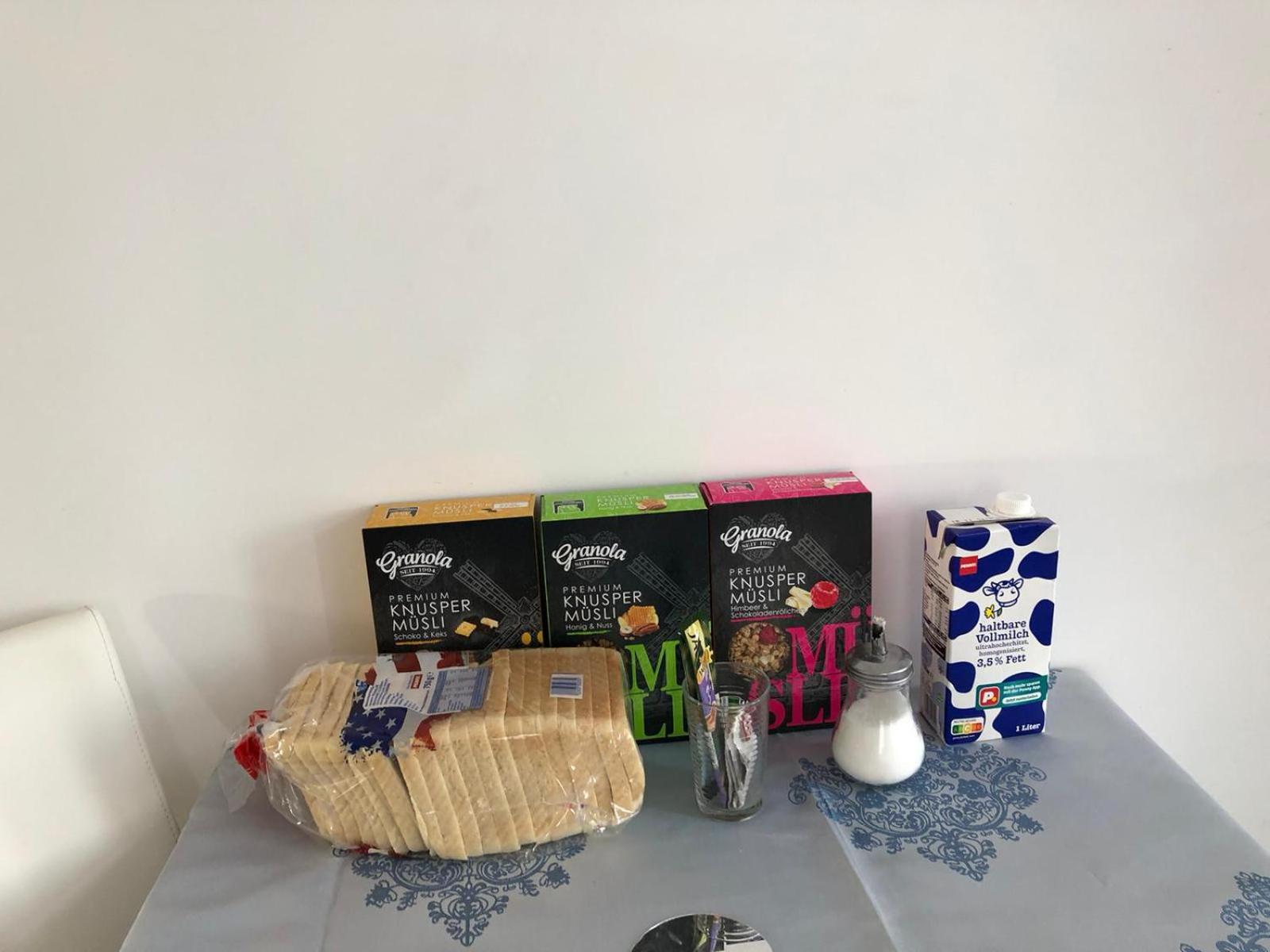 Volkshaus Hbf Wg & Serviced Apartments Циттау Екстер'єр фото